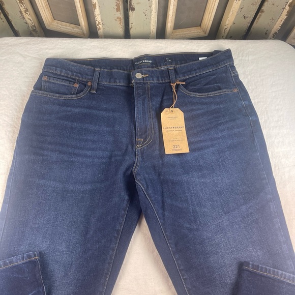 Lucky Brand Men's Dark Blue Relaxed Jeans